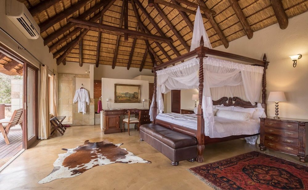 Karongwe- Shiduli Safari Lodge Superior Suite