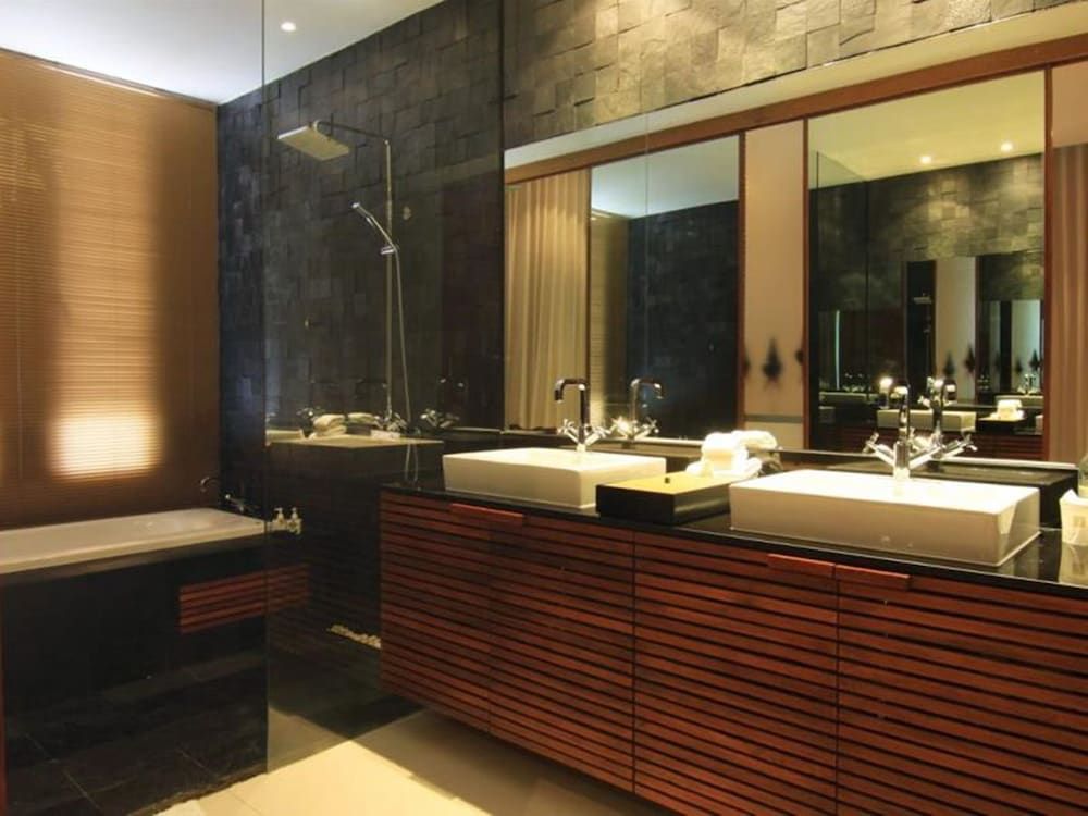 undefined The Quarter Resort Phuket 8