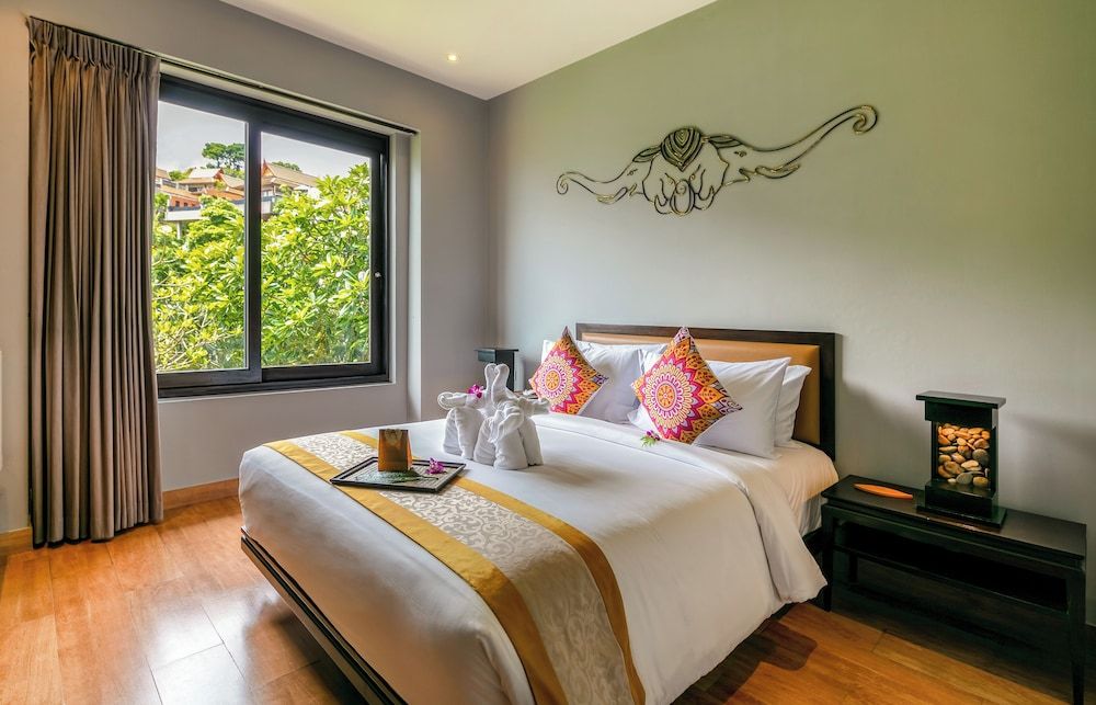 Family Access Pool 2-Bedroom Suite