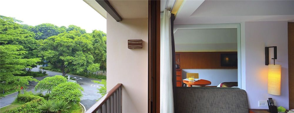 undefined Baiyun Lakeside Hotel 10