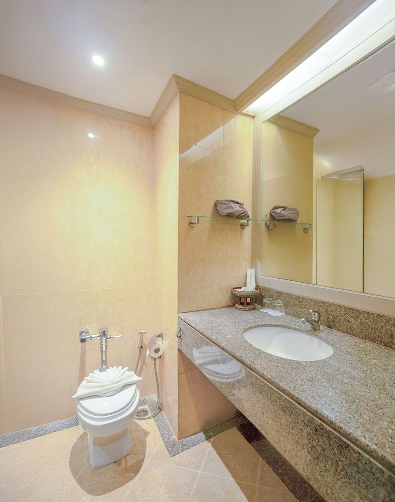 Deluxe Studio Sea View with Terrace - King