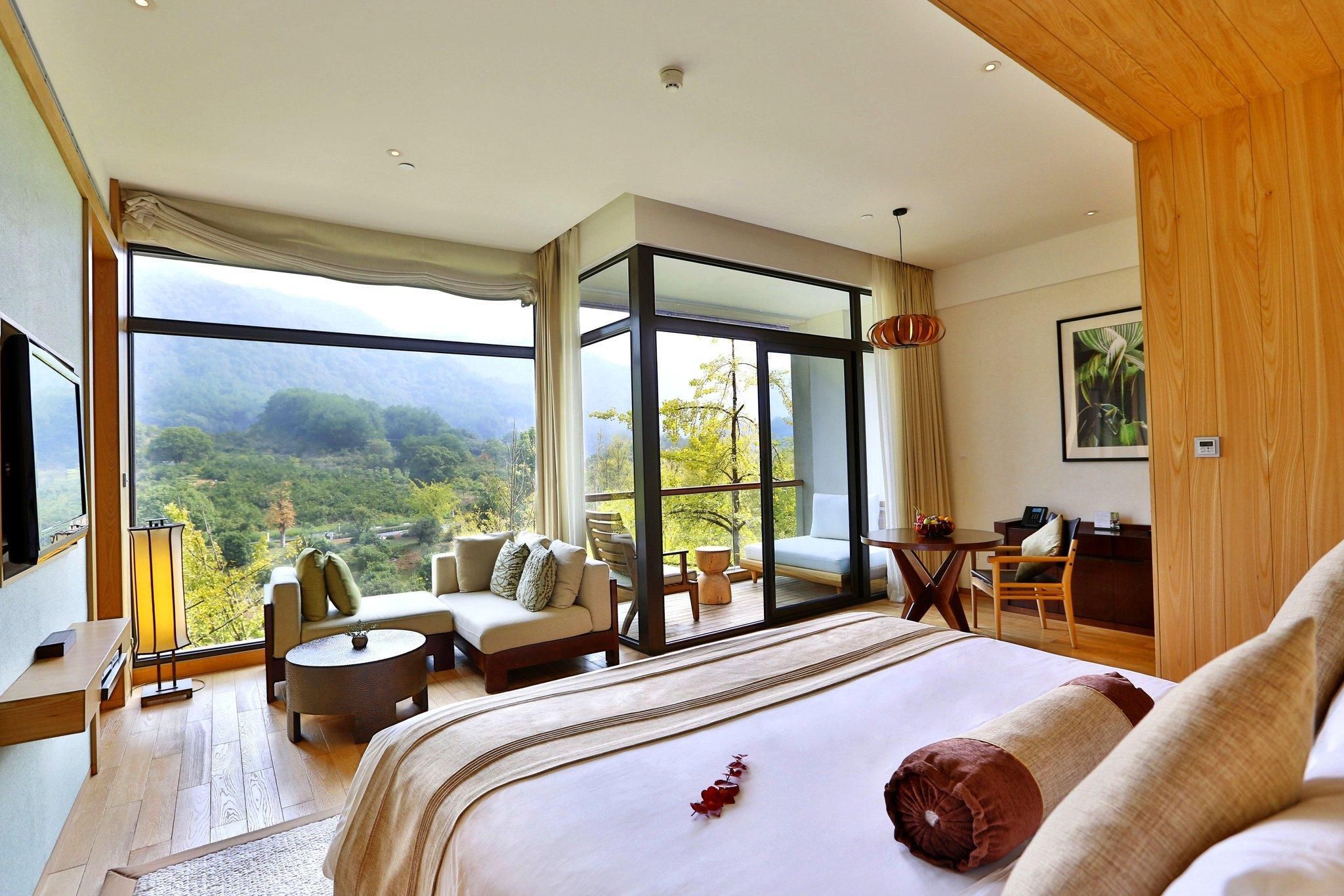 1 King Classic Forest View