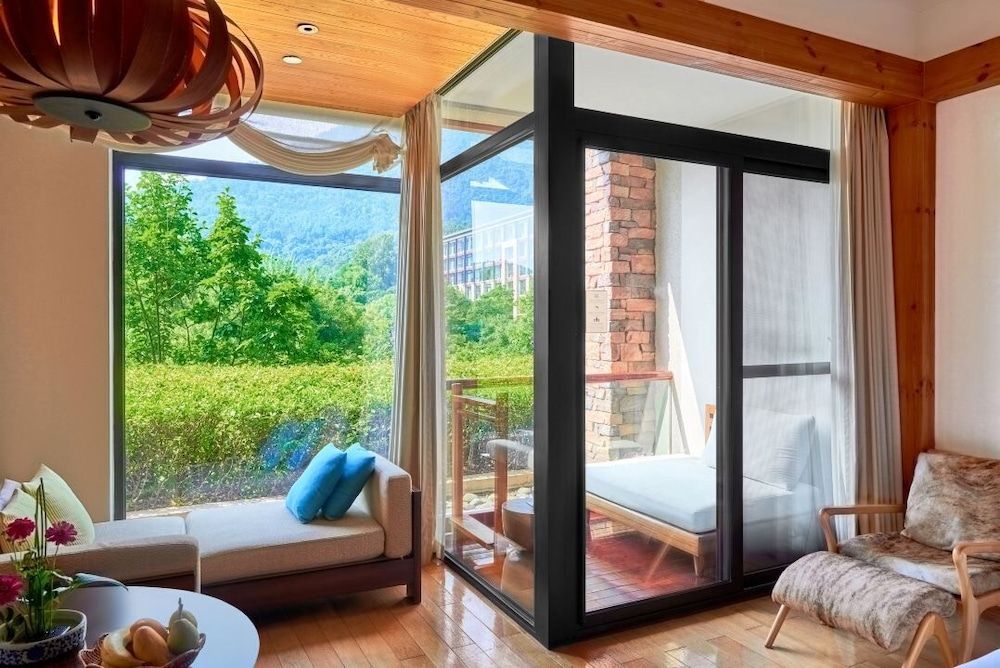 InterContinental One Thousand Island Lake Resort by IHG Classic Room 5