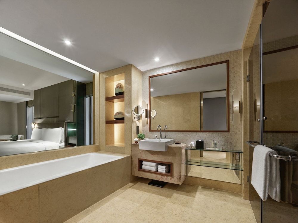 Hilton Shanghai Hongqiao Hilton Tranquil Studio 2