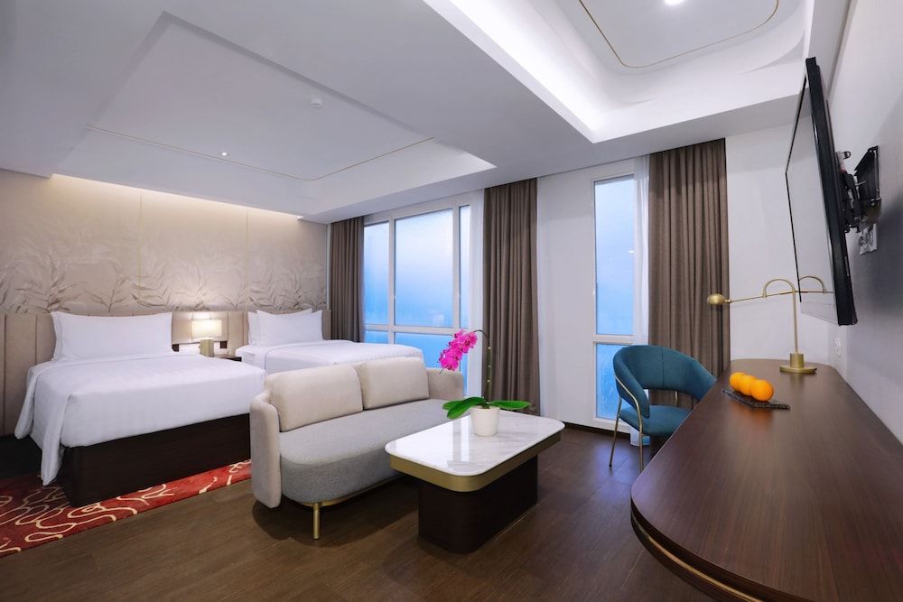 Premier Suite Twin