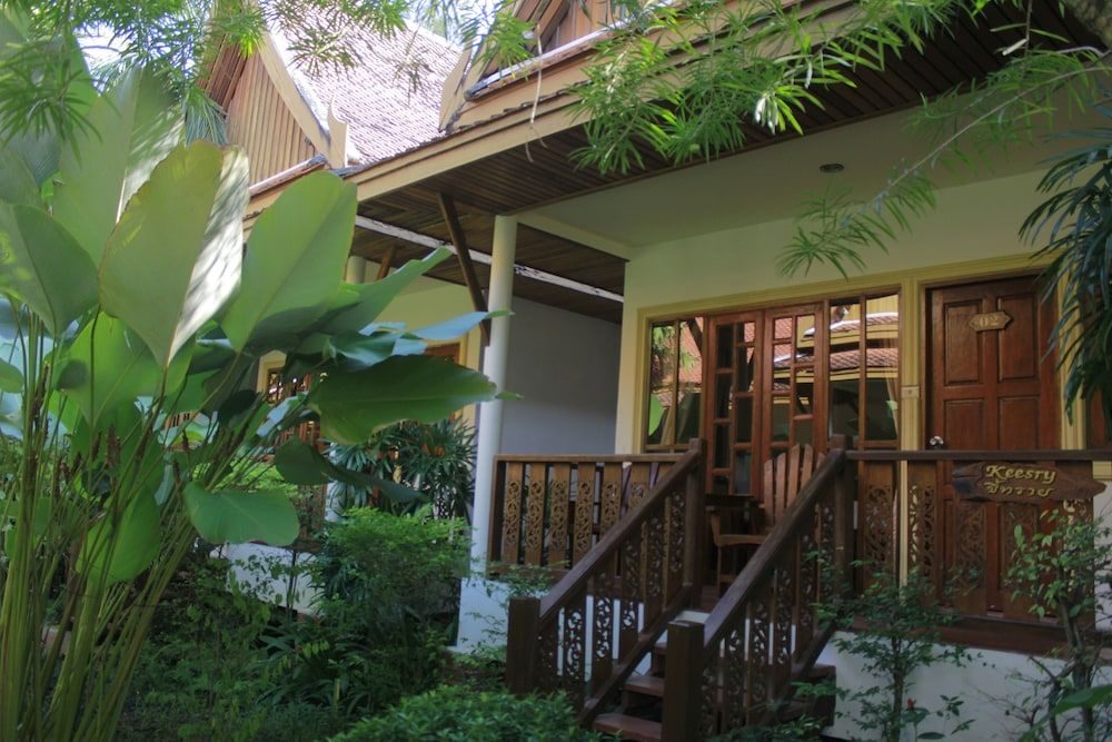 undefined Bangtao Village Resort 8