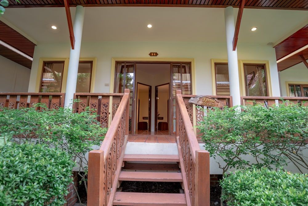 undefined Bangtao Village Resort 6