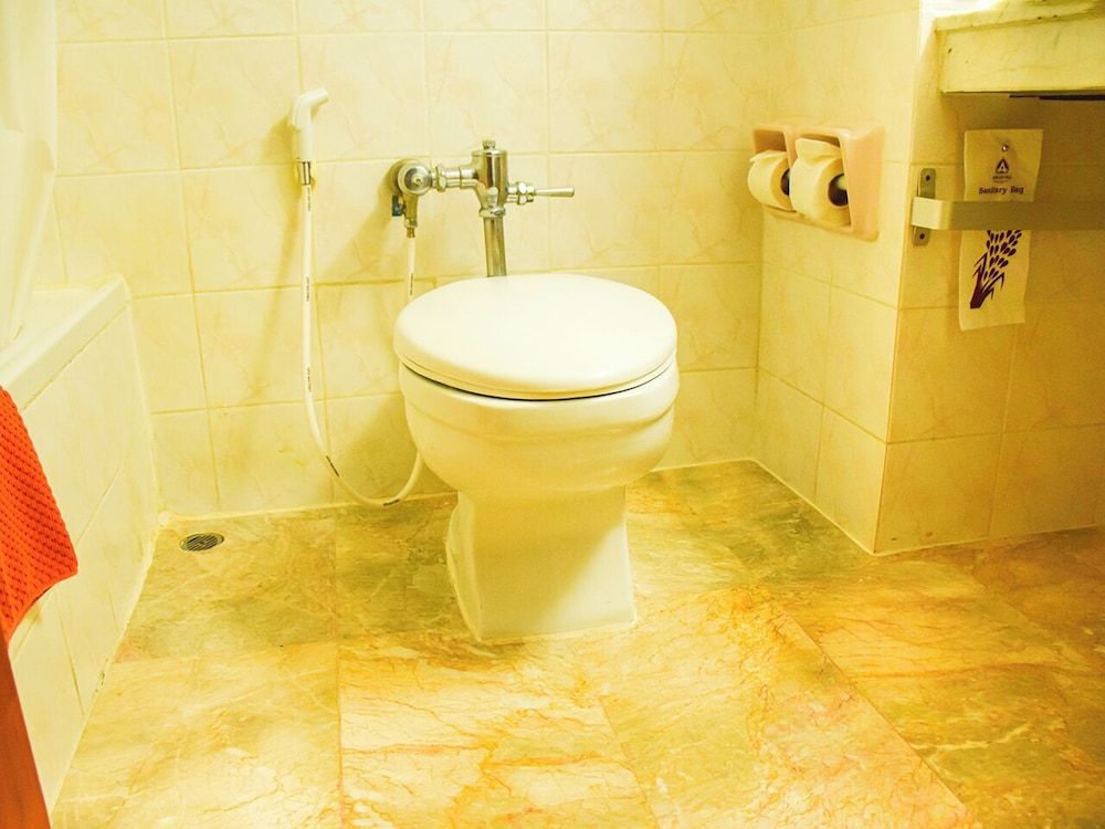 Asia Pattaya Hotel Standard Room, Golf View 7