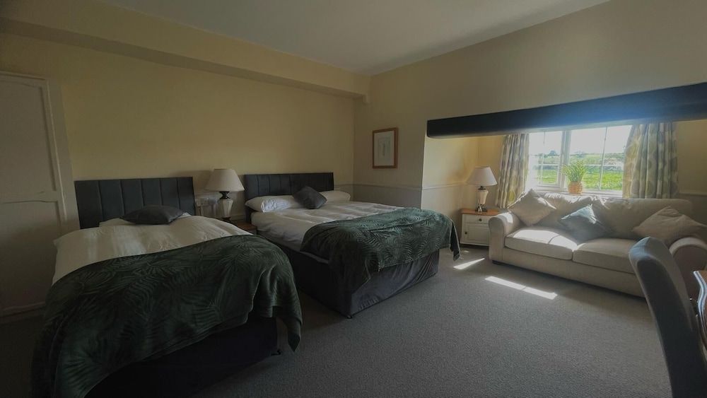 Superior Double Room, Ensuite (1)