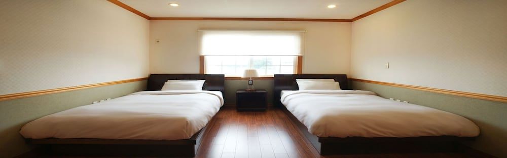 Aewol ParkHill Village Royal Suite 3