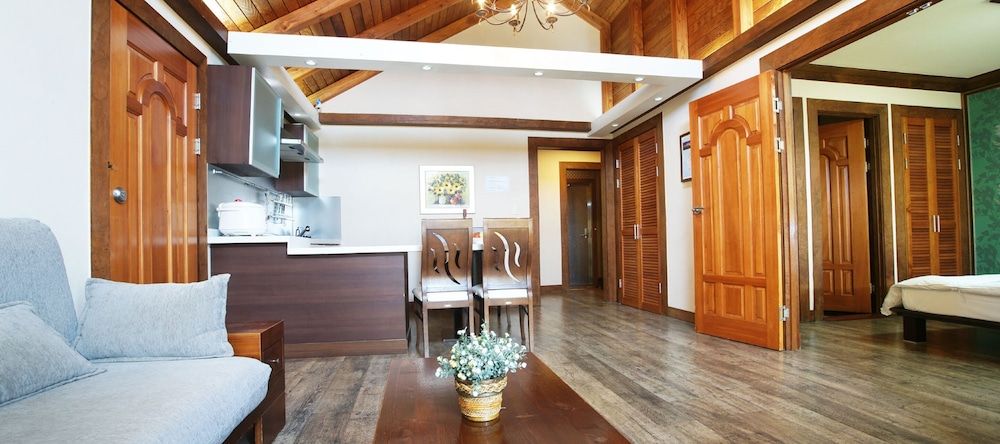 undefined Aewol ParkHill Village 5