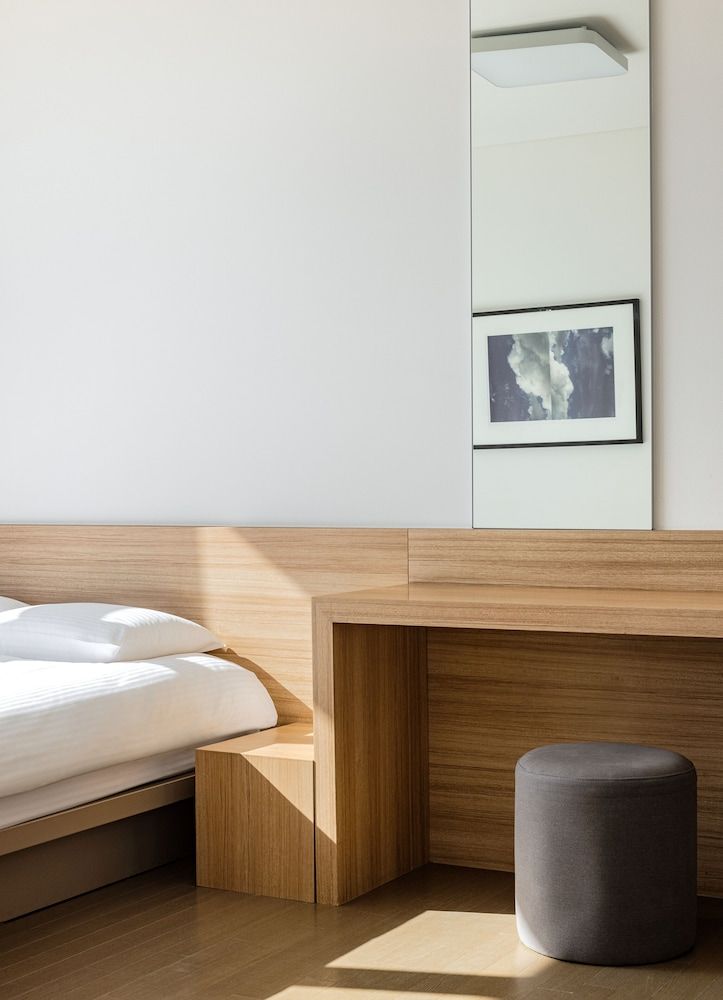 Phoenix Island Royal Room(34PY) + Warm pool & Sauna for 4 + Kids Play Lounge