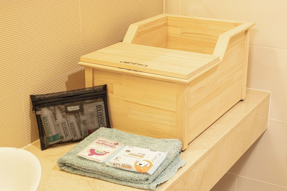 Phoenix Island Royal Room (Pet-Friendly) 3