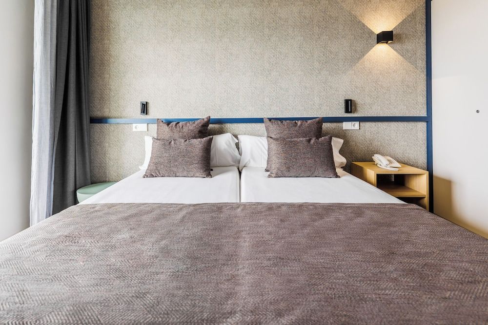 Superior Double or Twin Room, Balcony (1 Adult + 1 Child)