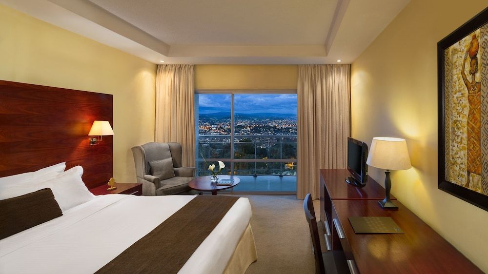 undefined Hôtel Des Mille Collines 5