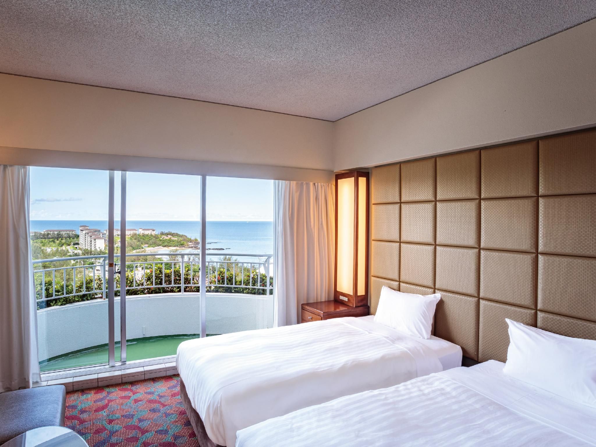 Wing Tower Ocean View Top Floor/5th Floor/39-42 square meters