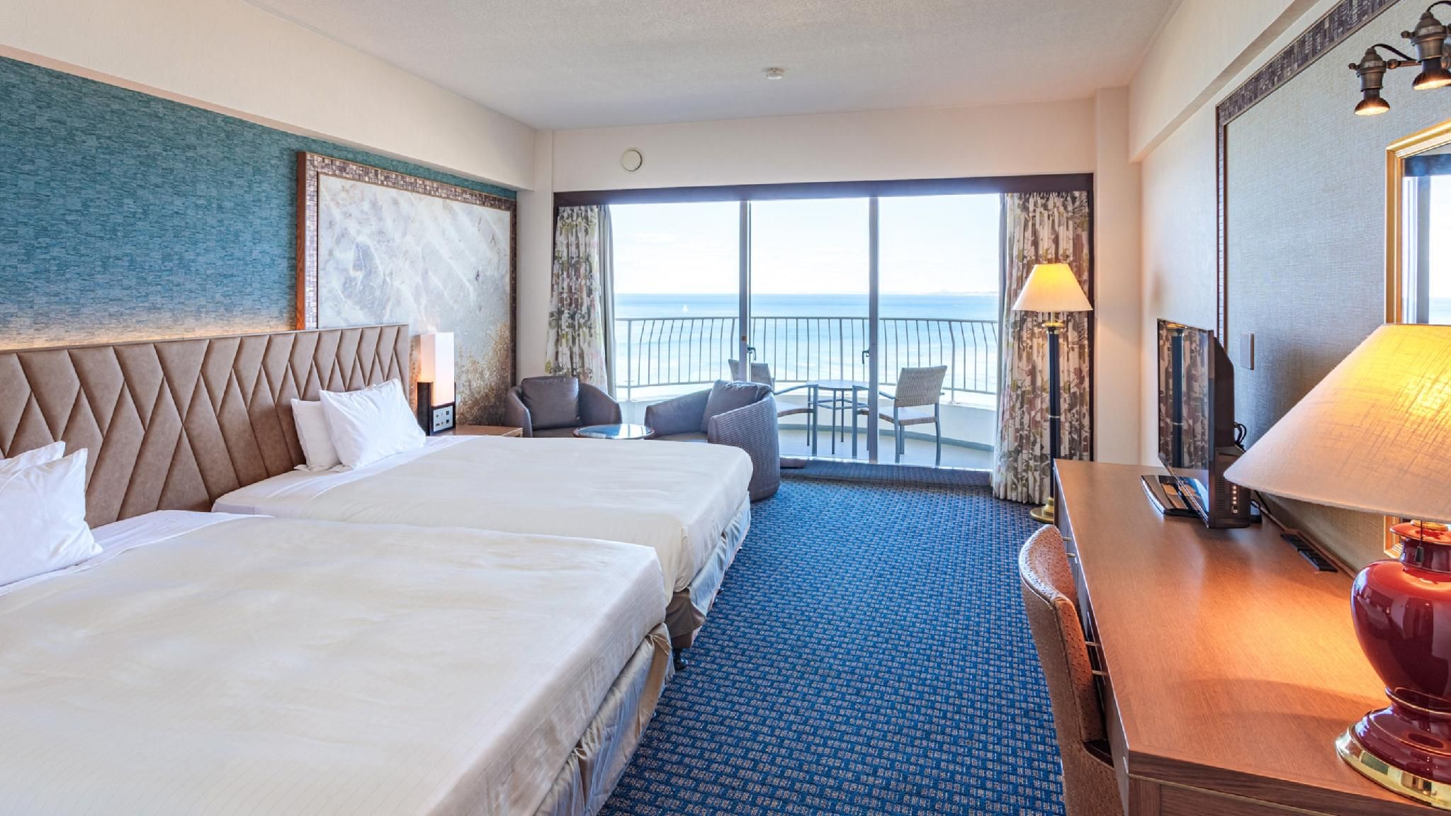 Ocean View Premier Twin Room on Top Floor
