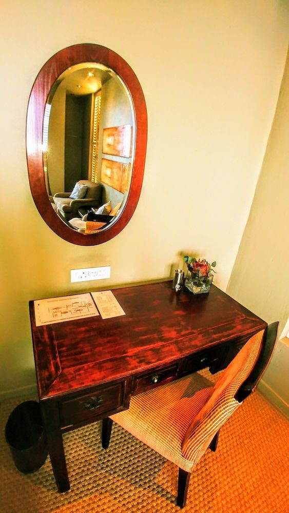 Mosselberg on Grotto Beach Sugarbird Junior Suite 8