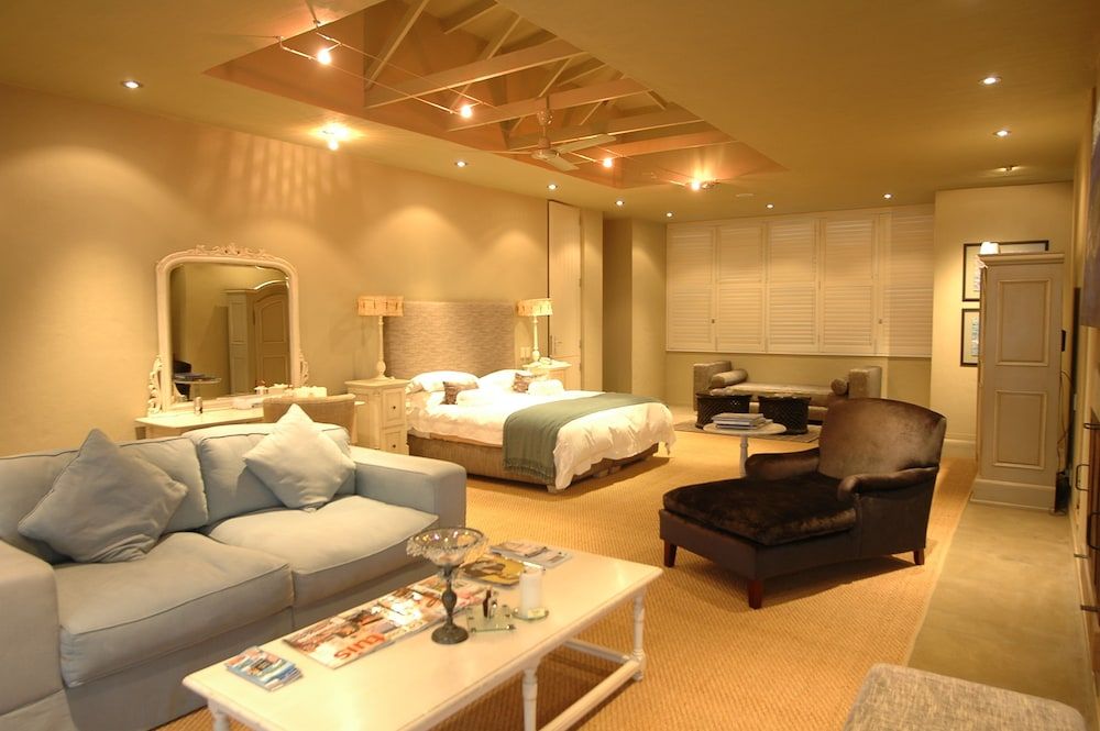 undefined Mosselberg on Grotto Beach 7