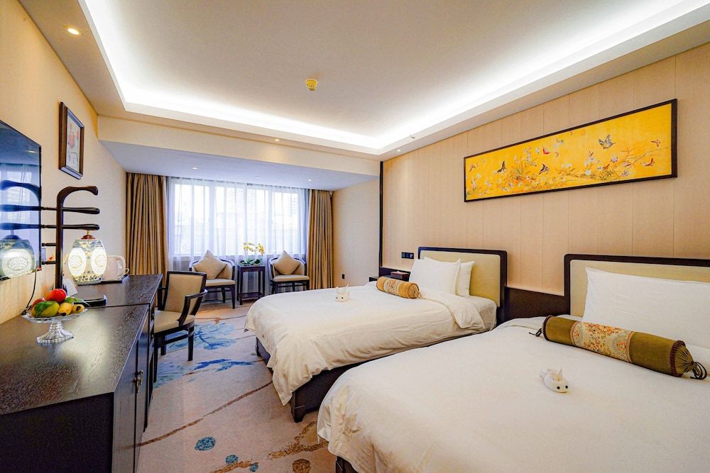undefined Guangdong Hotel-Free Shuttle & Registration Counter Service during Canton Fair