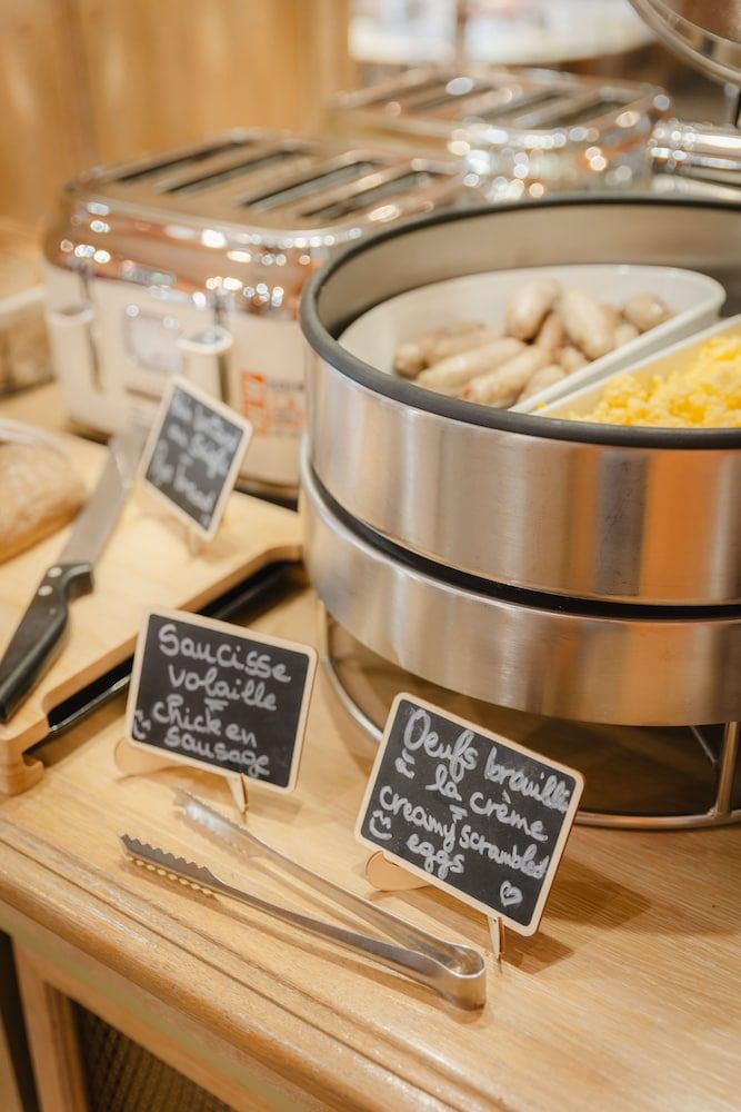 undefined Grand Hotel Dore 9