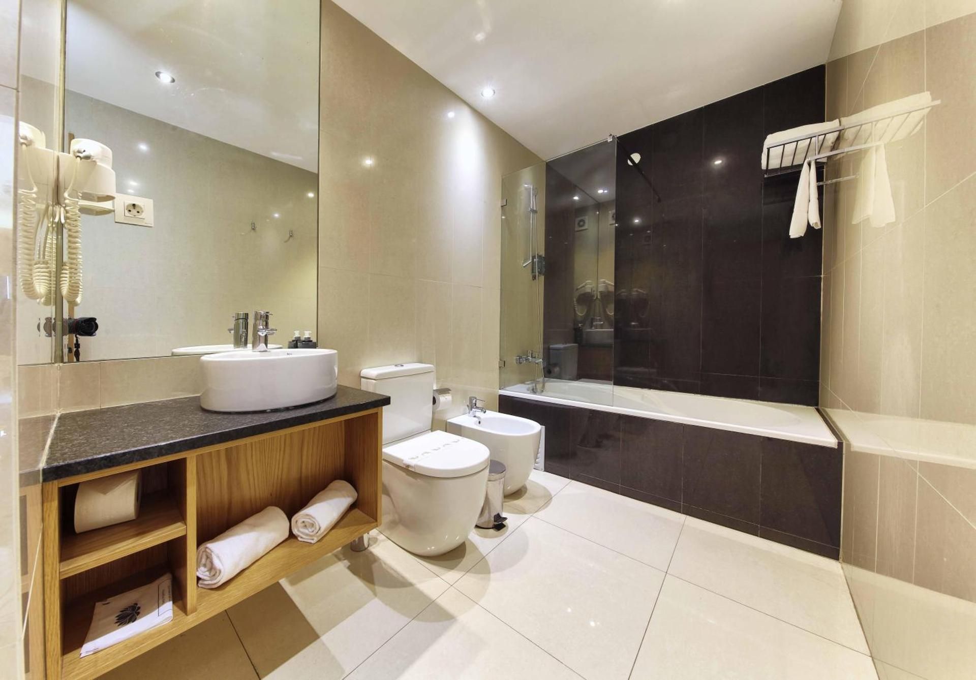 Água Hotels Riverside Junior Suite Room