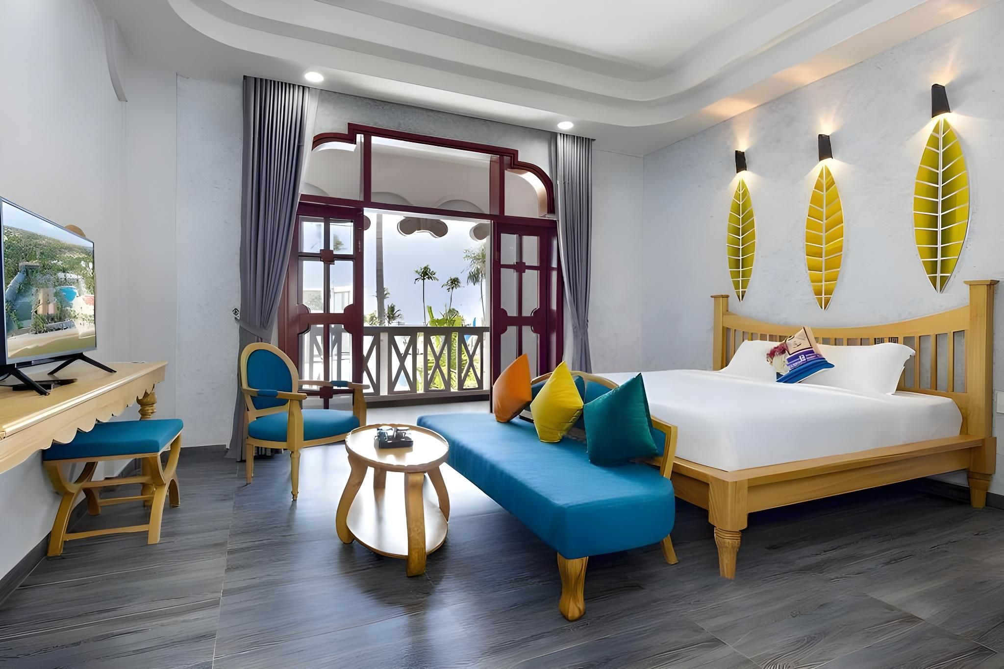 Premium Pool View Double Room
