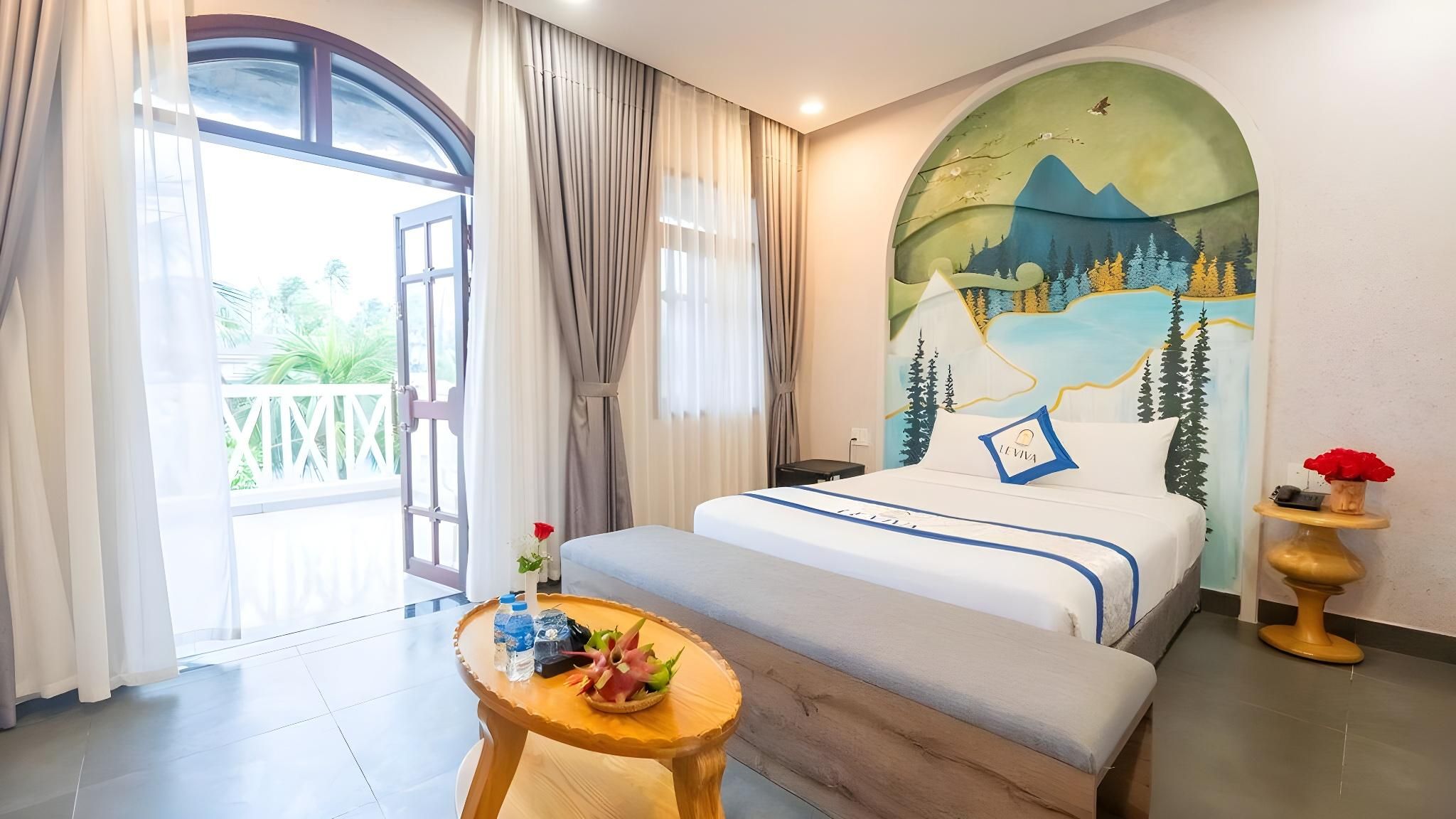 Deluxe Pool View Double Room