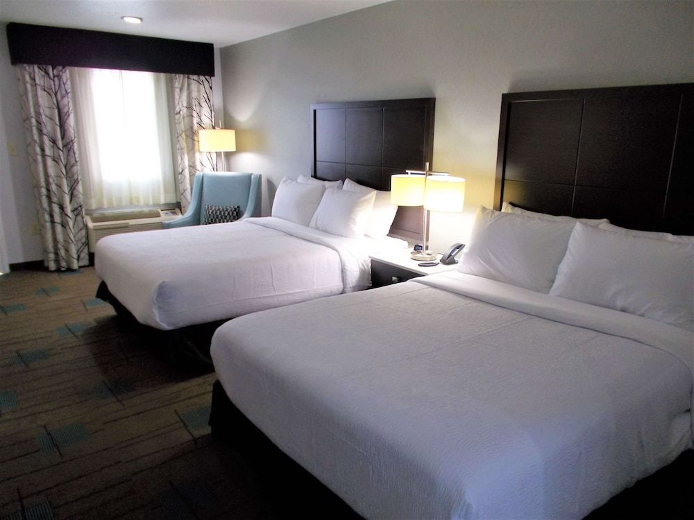 Standard Room, 2 Queen Beds, Non Smoking, Refrigerator & Microwave