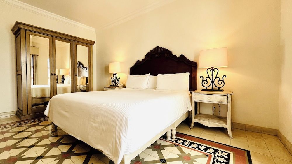 Casa Primavera Hotel Boutique & Spa Standard Room, 1 King Bed 11
