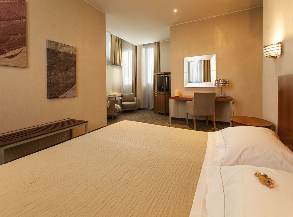 Hotel Cora Family Room 3