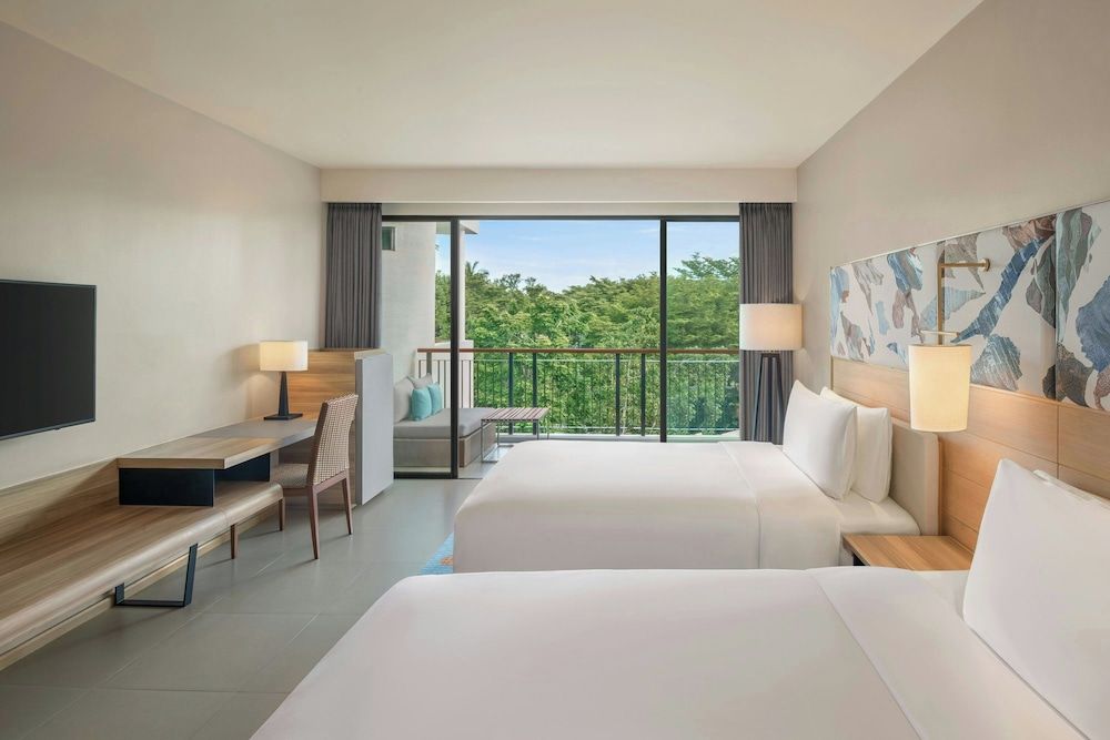 Le Méridien Phuket Mai Khao Beach Resort Deluxe Room, 2 Double Beds, Garden View (Balcony)