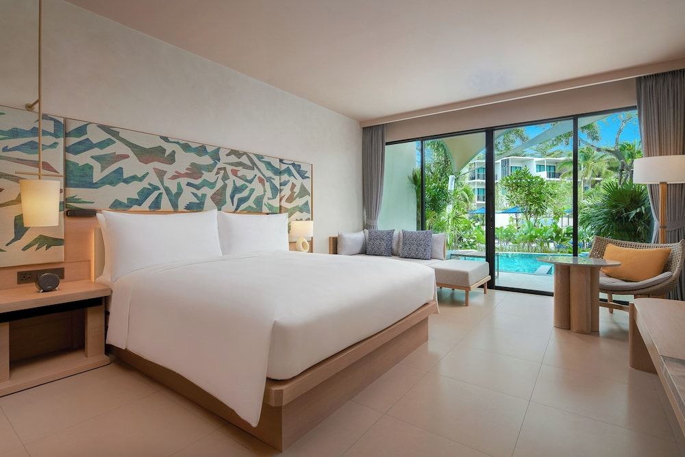 Le Méridien Phuket Mai Khao Beach Resort Premium Room, 1 King Bed, Private Pool