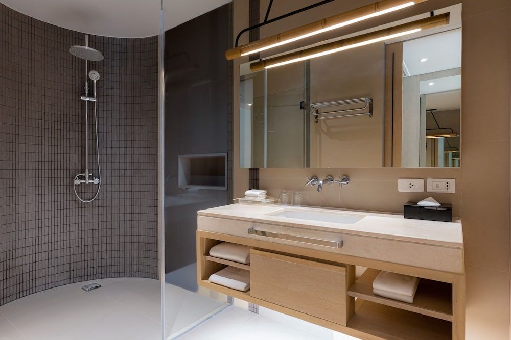 Le Méridien Phuket Mai Khao Beach Resort Premium Room, 1 King Bed, Private Pool 3