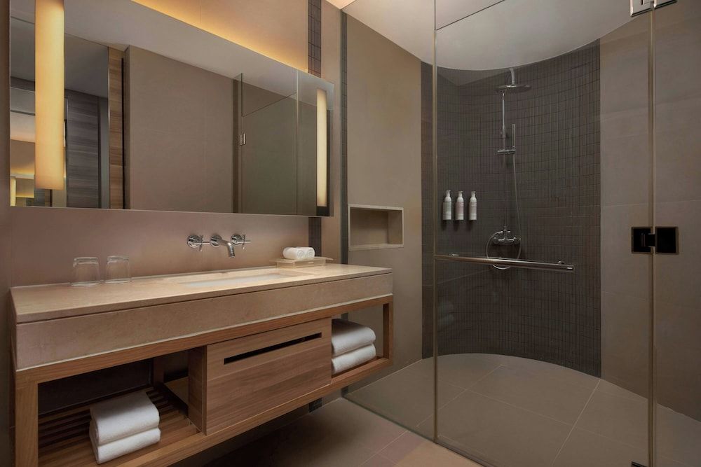 Le Méridien Phuket Mai Khao Beach Resort Deluxe Room, 2 Double Beds, Pool View (Balcony) 5