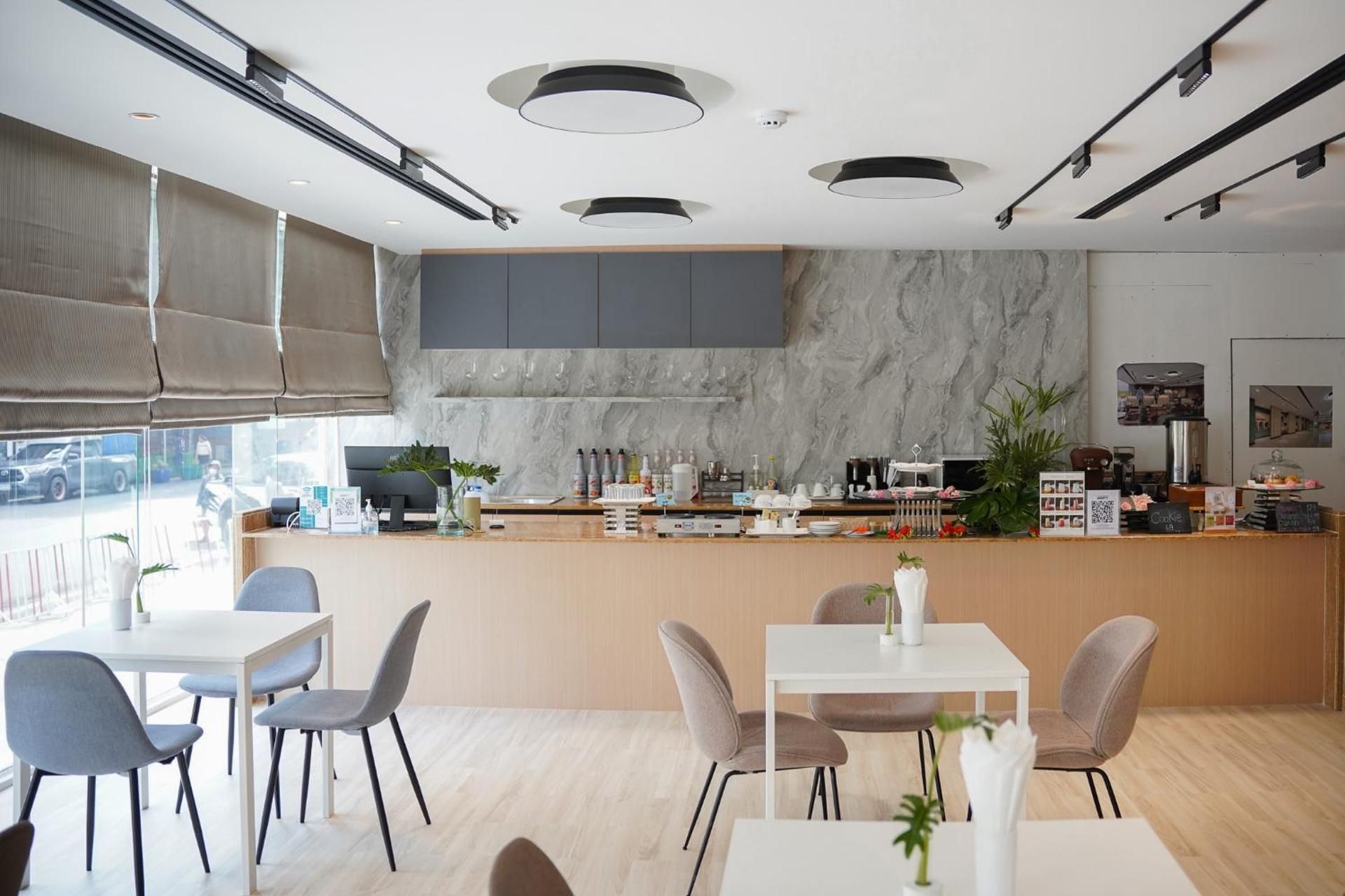 undefined Cross Vibe Bangkok Srinakarin 5