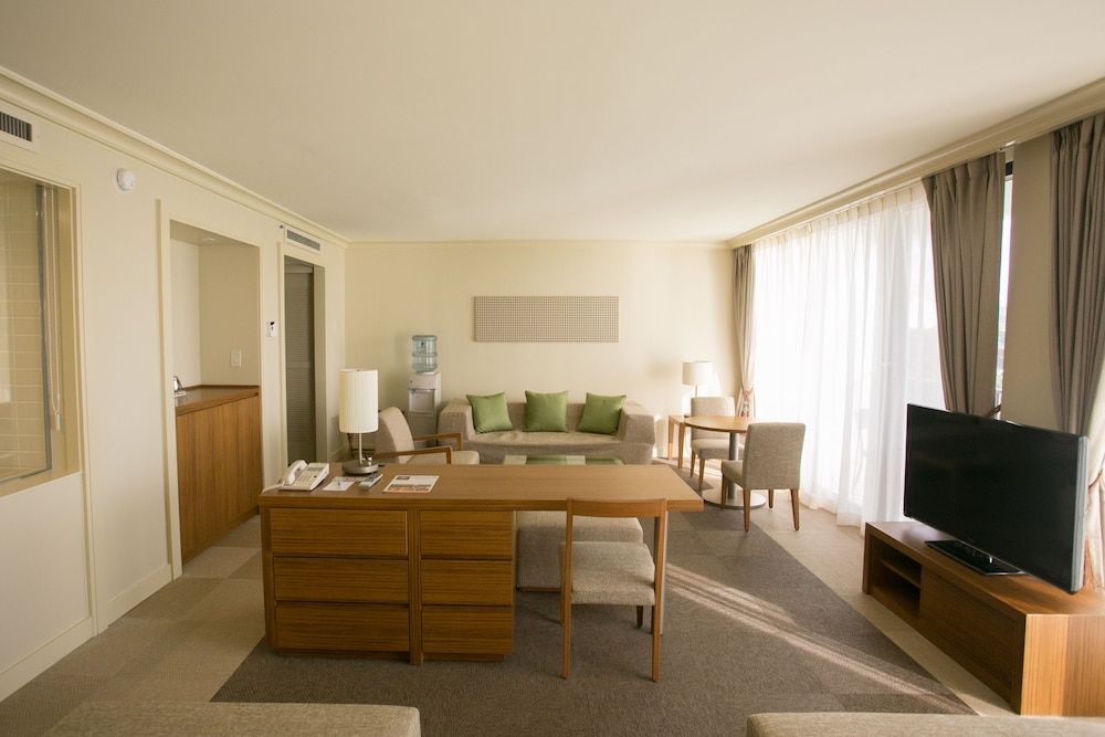 Guam Reef Hotel New Ocean Suite, Ocean View, Beach Tower 5