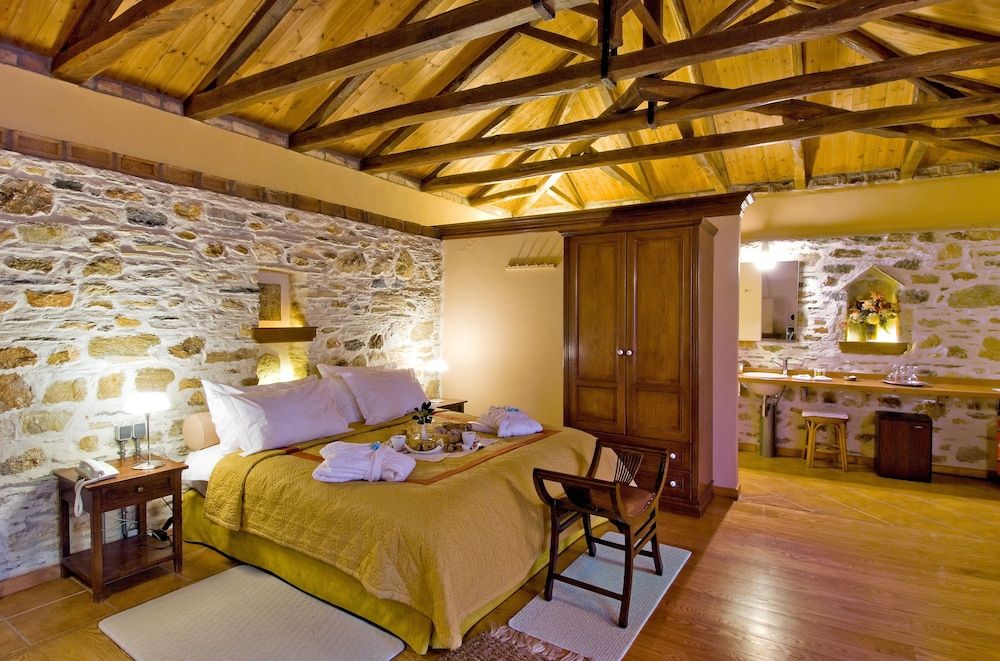 Triple Room, Multiple Beds