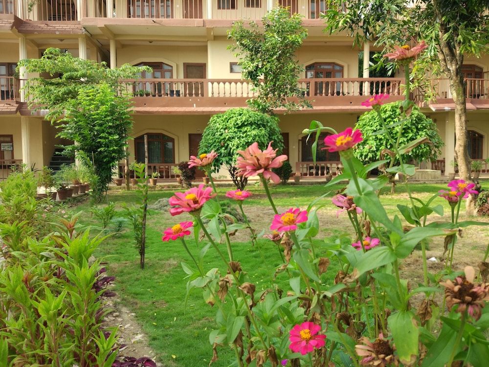undefined Jungle Wildlife Camp 5