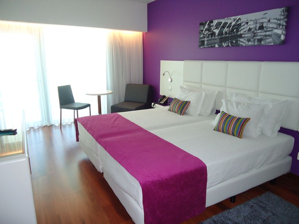Aquashow Twin 1+1 Basic Room