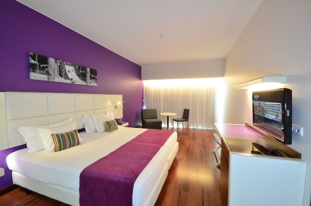 Aquashow Twin 2 Standard Room