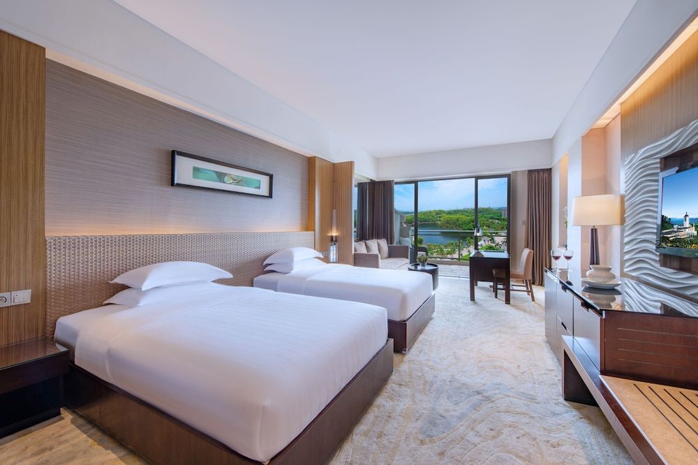 Grande Executive Room Lakeview T
