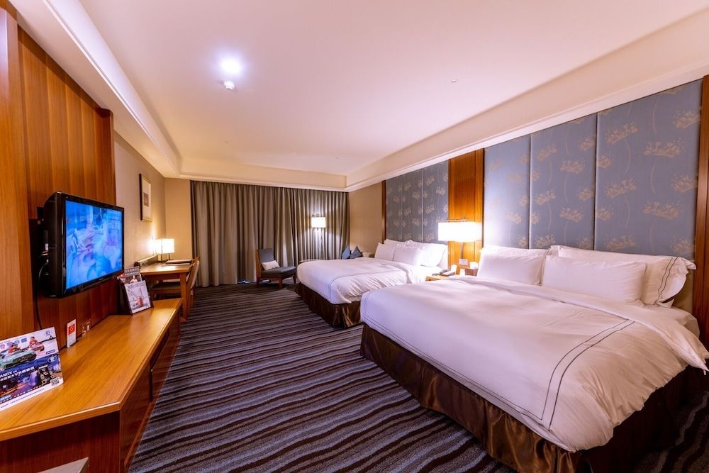 Fullon Hotel Tamsui Fisherman's Wharf Deluxe Cityview Double Twin B 3