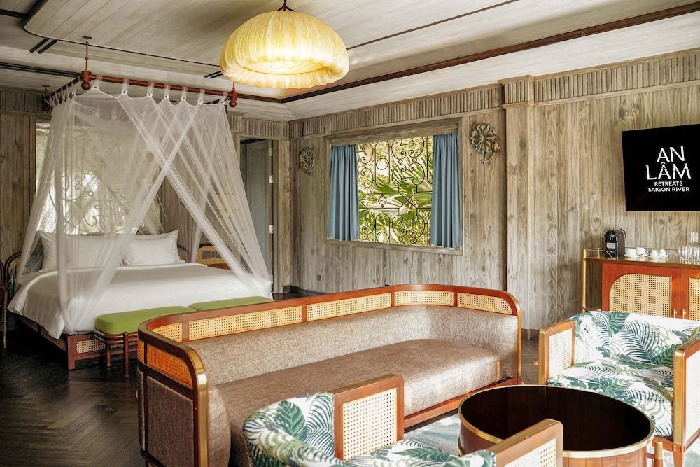 River View Signature Suite