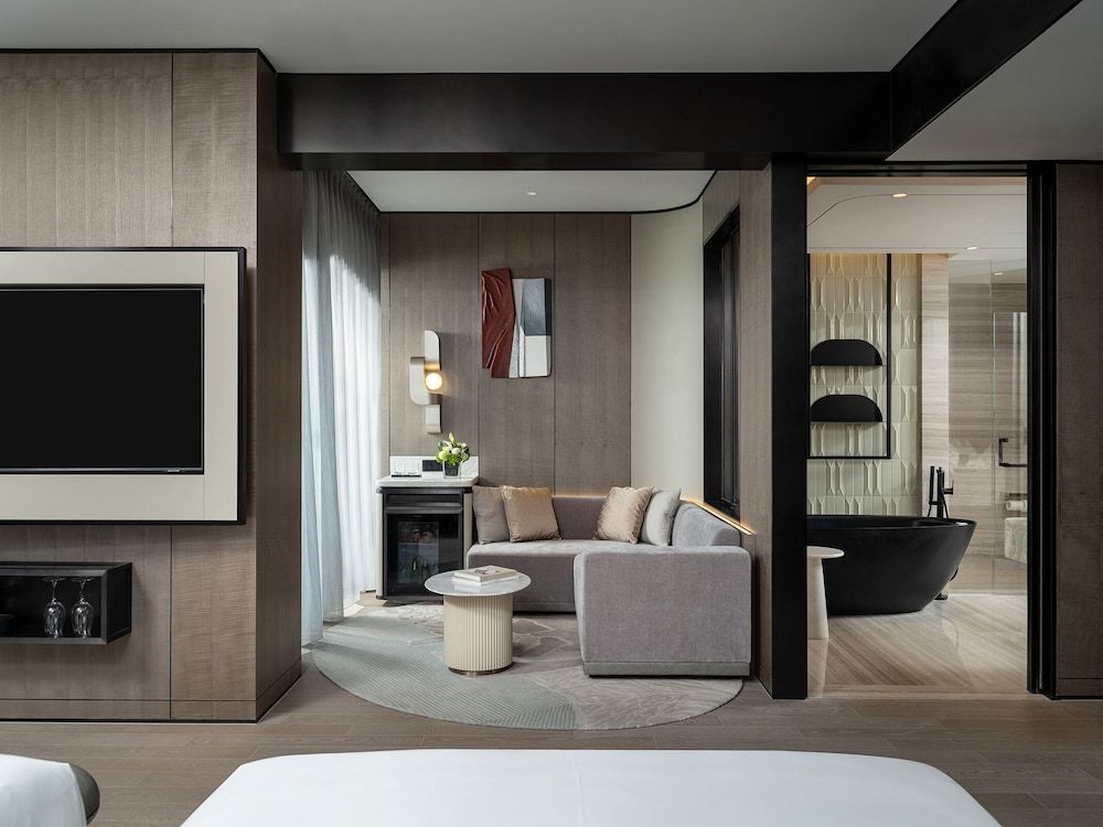 Premium Room, 2 Double Beds, Balcony, Lake View