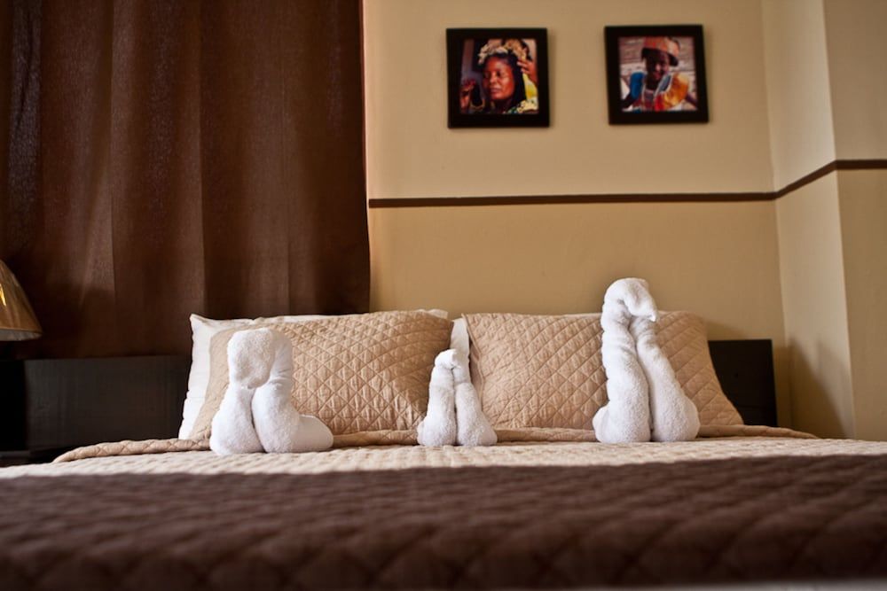 Manglar Lodge Deluxe Room, 1 King Bed 6