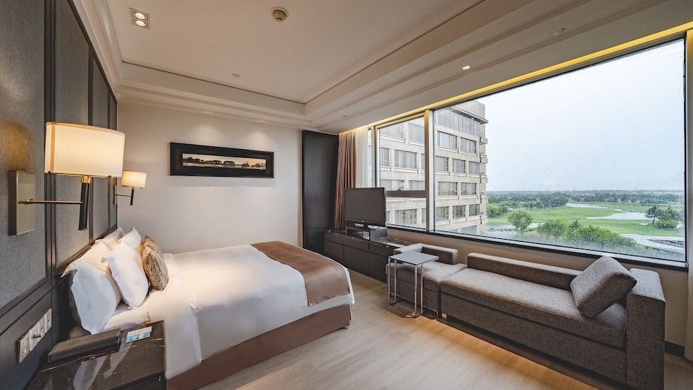 undefined Crowne Plaza Shanghai Anting by IHG 3