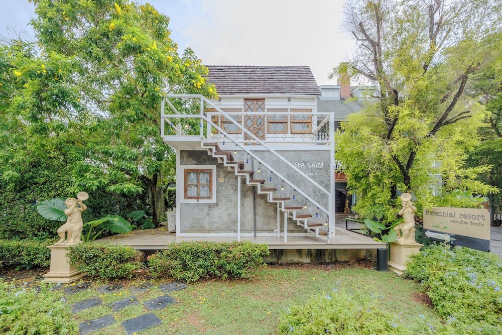 undefined Perennial Resort 10