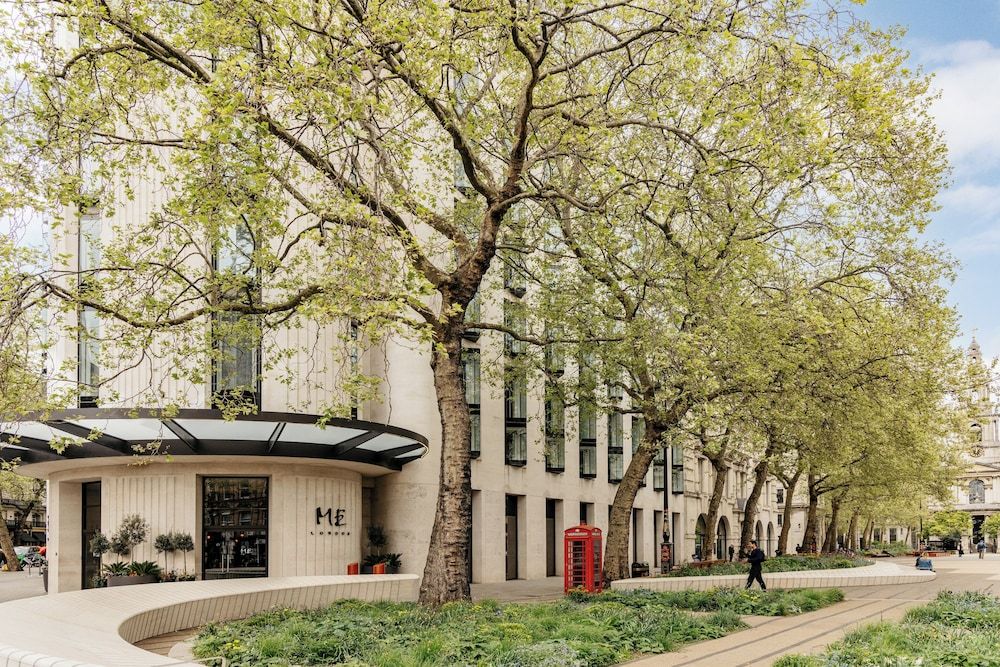 undefined ME London 7