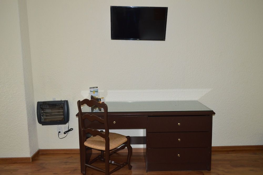 Hotel Valle de Mexico Toreo Superior Room, 2 Double Beds 8